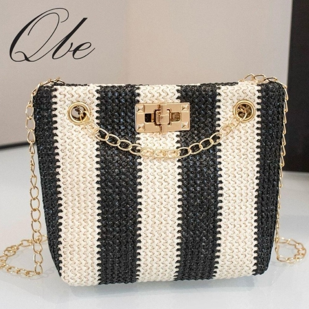 Striped straw chain strap purse
